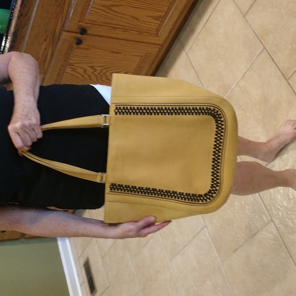 Kate Spade Bag - Picture 3 of 9